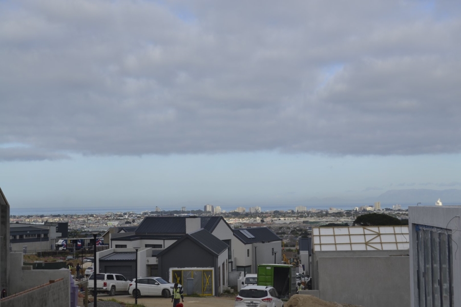  Bedroom Property for Sale in Mzuri Estate Western Cape